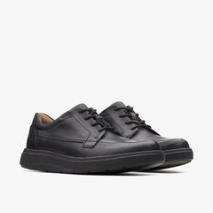 Un Abode Ease Black Leather