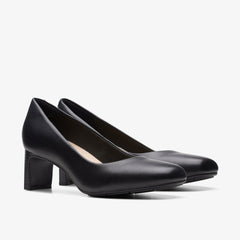 Kyndall Iris Black Leather