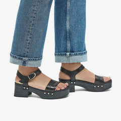 Sivanne Bay Black Interest