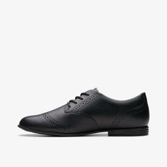 Finja Brogue Youth Black Leather
