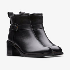 Chamberly Trim Black Leather