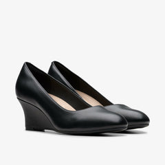 Olivette Pearl Black Leather