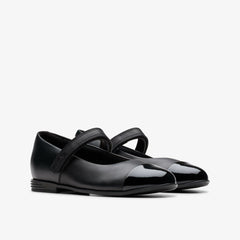 Finja Gem Older Black Leather