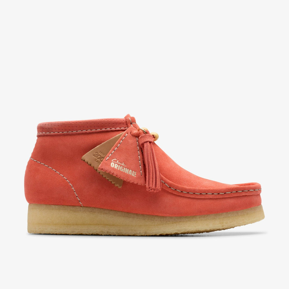 Wallabee Boot Coral Suede