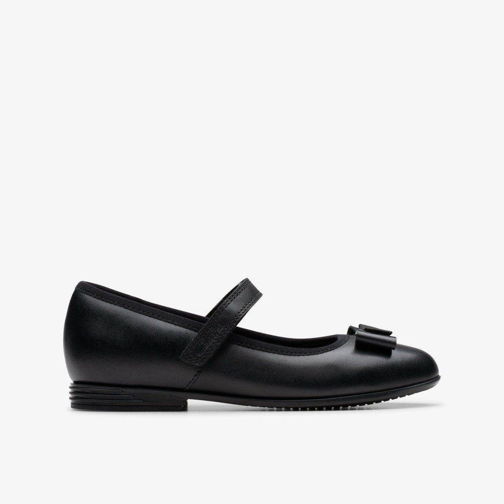 Finja Tap Older Black Leather
