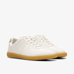 Nykole Step White