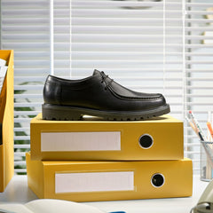 Berwick Seam Black Leather