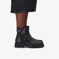 Lauryl Bay Black Leather