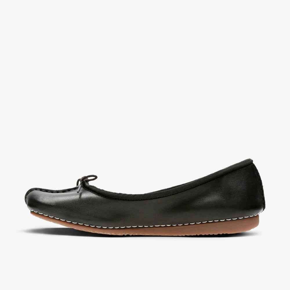 Freckle Ice Black Leather