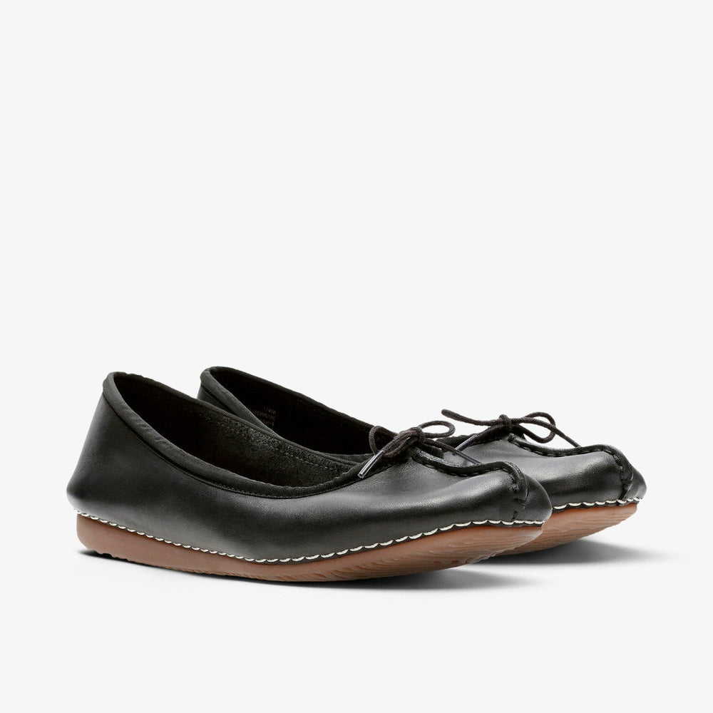 Freckle Ice Black Leather