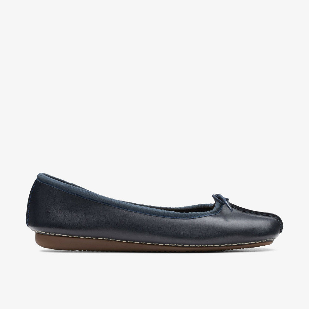 Freckle Ice Navy Leather