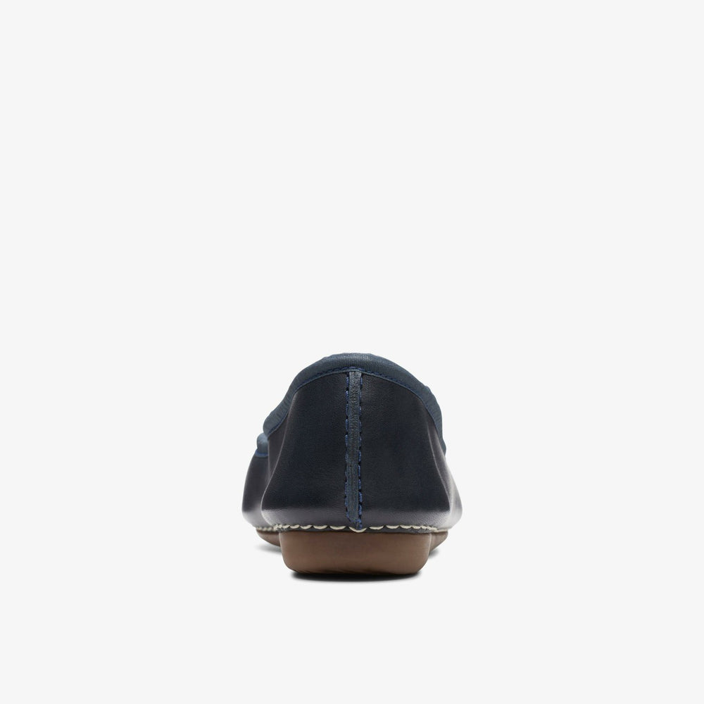 Freckle Ice Navy Leather