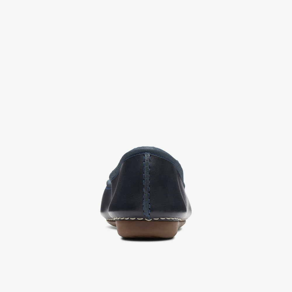 Freckle Ice Navy Leather