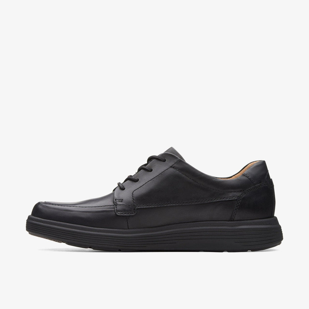 Un Abode Ease Black Leather