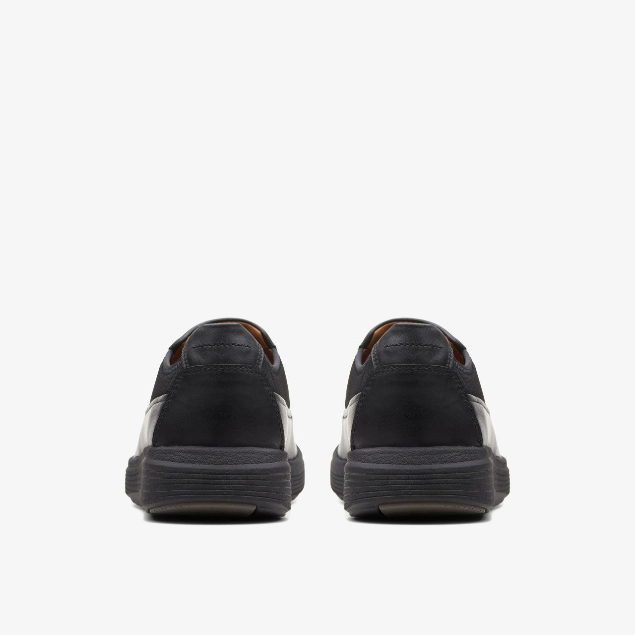 Un Abode Go Loafer Black Leather