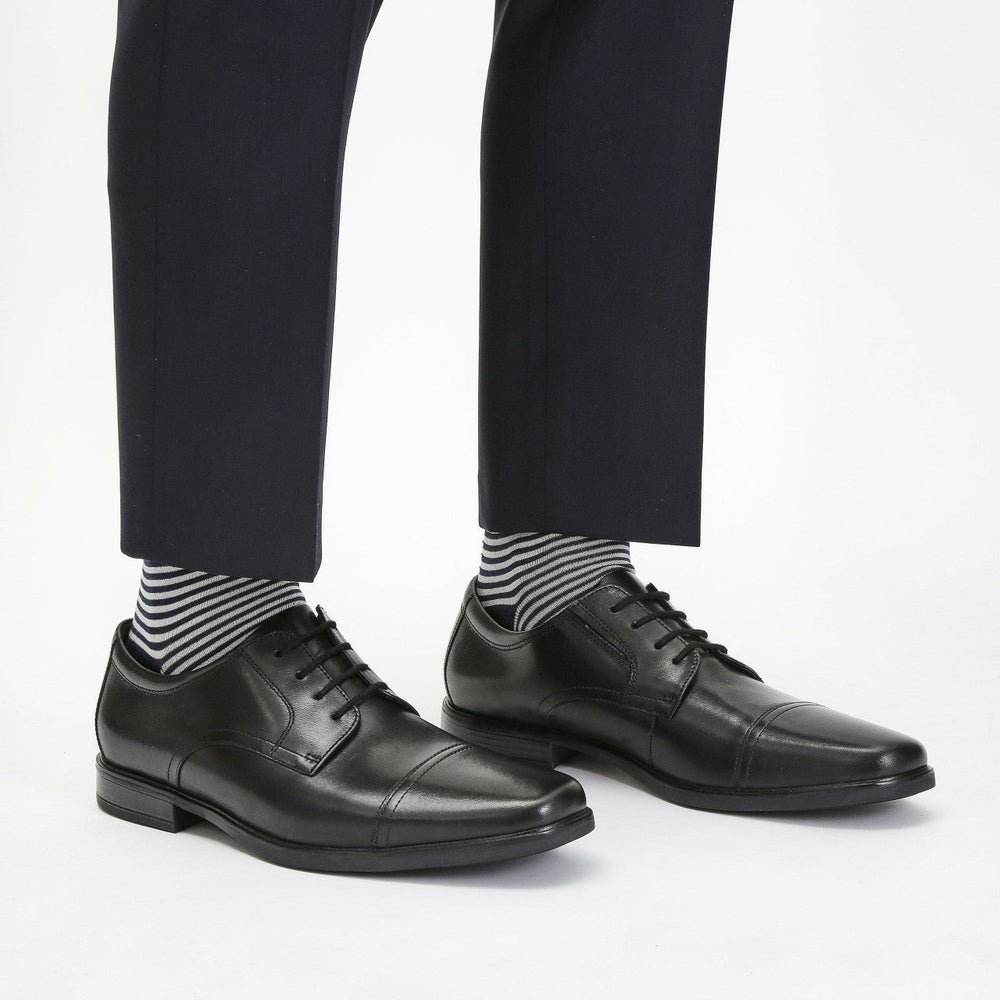 Howard Cap Black Leather