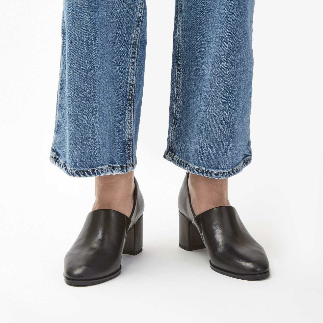 Freva 55 Lily Black Leather