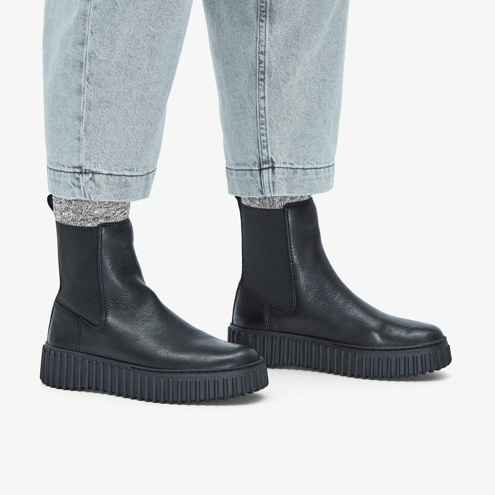 Torhill Maple Ankle Boot Black Leather