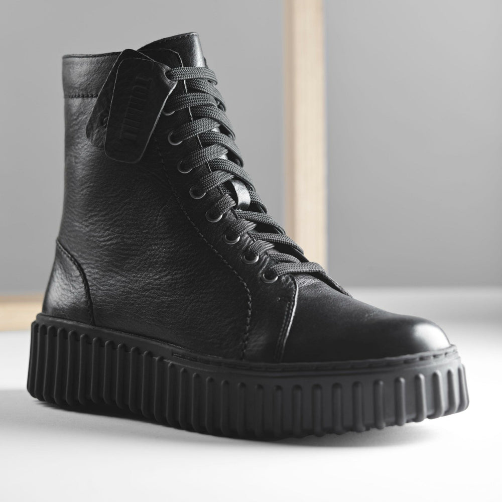 Torhill Rise Ankle Boot Black Leather