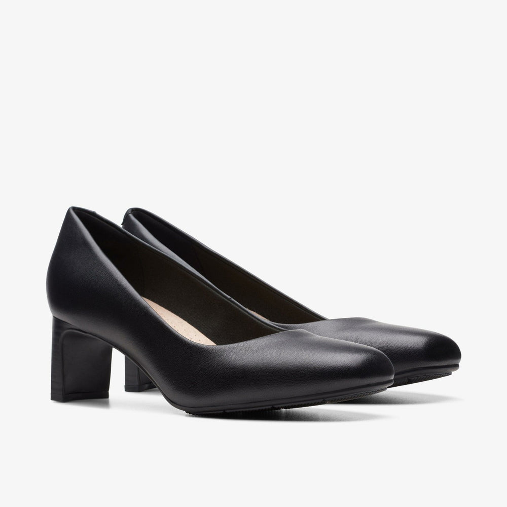 Kyndall Iris Black Leather