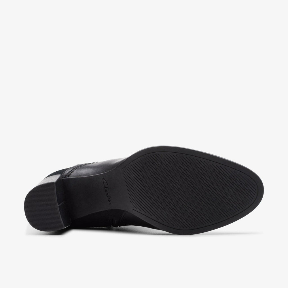 Freva 85 Buckle Black Leather