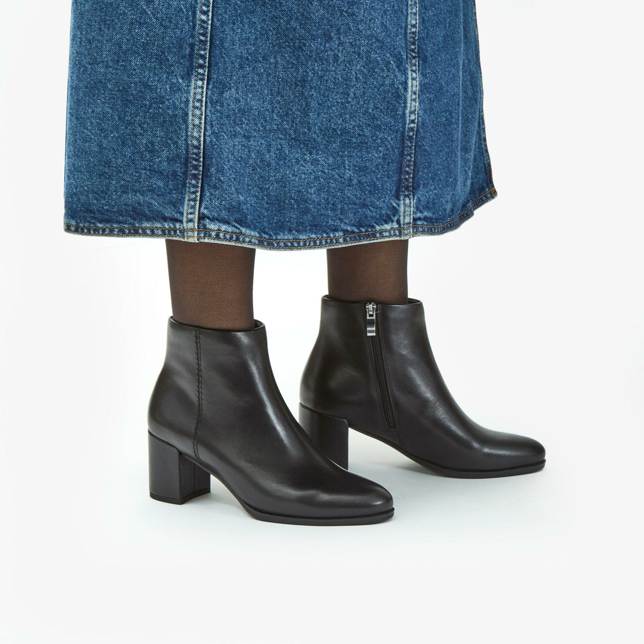 Freva 55 Zip Ankle Boot Black Leather