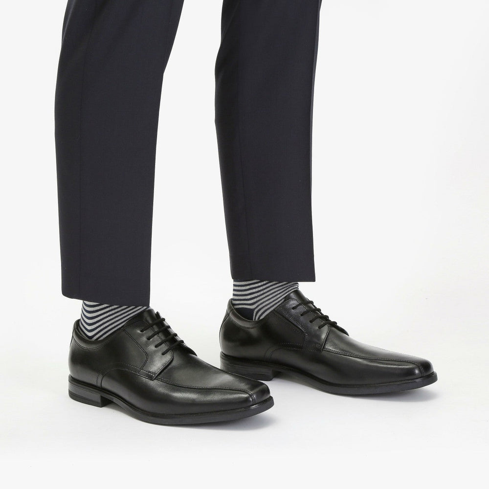 Howard Over Black Leather