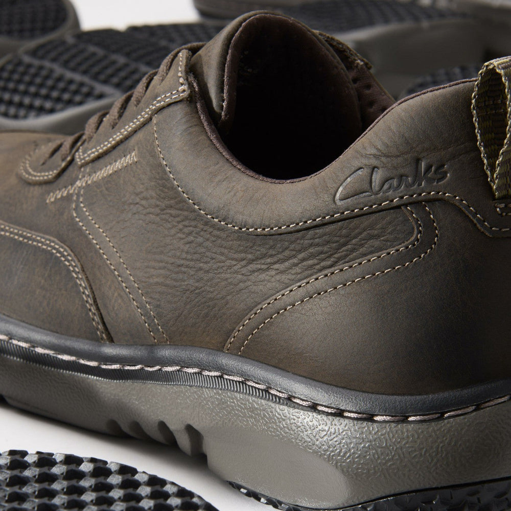 Clarks Pro Lace Dark Brown Tumbled