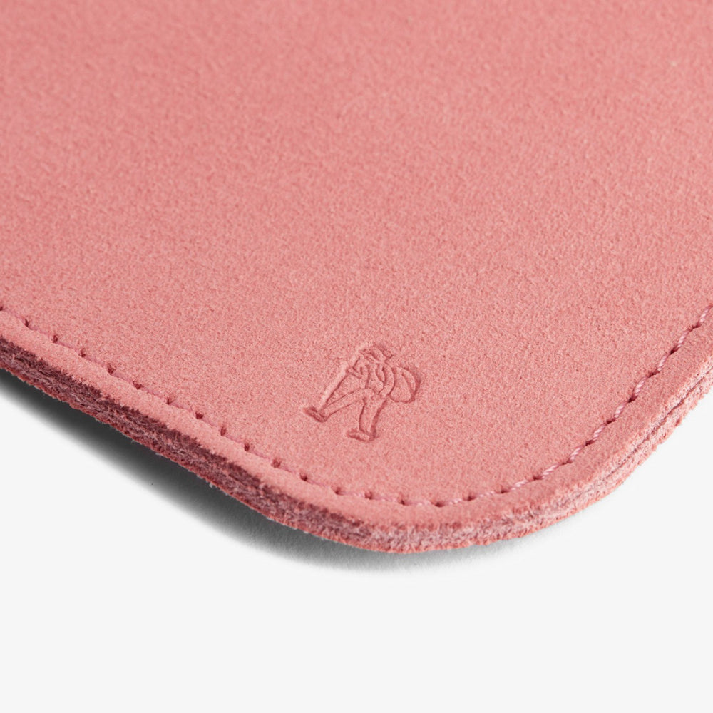 Wallabee Coin Pink Suede