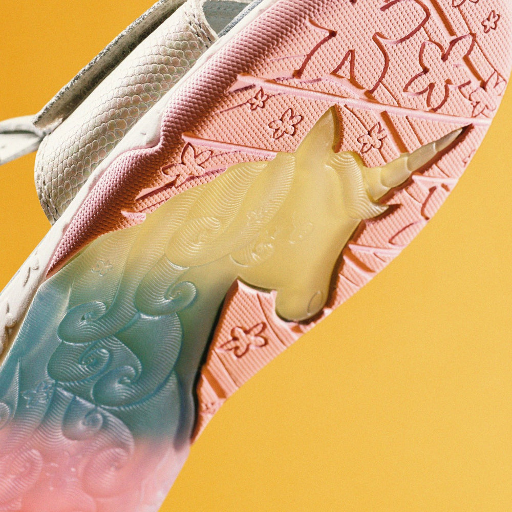 Osian Charm Kid White