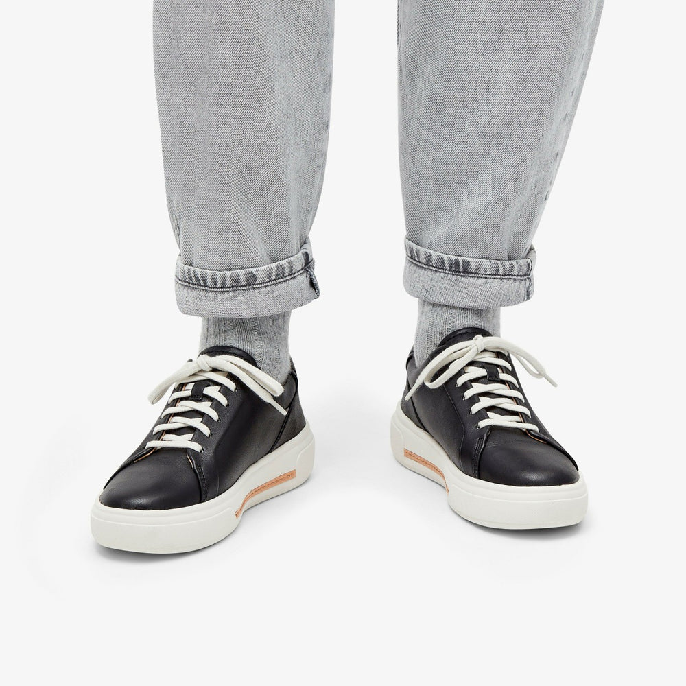 Hollyhock Walk Black Leather