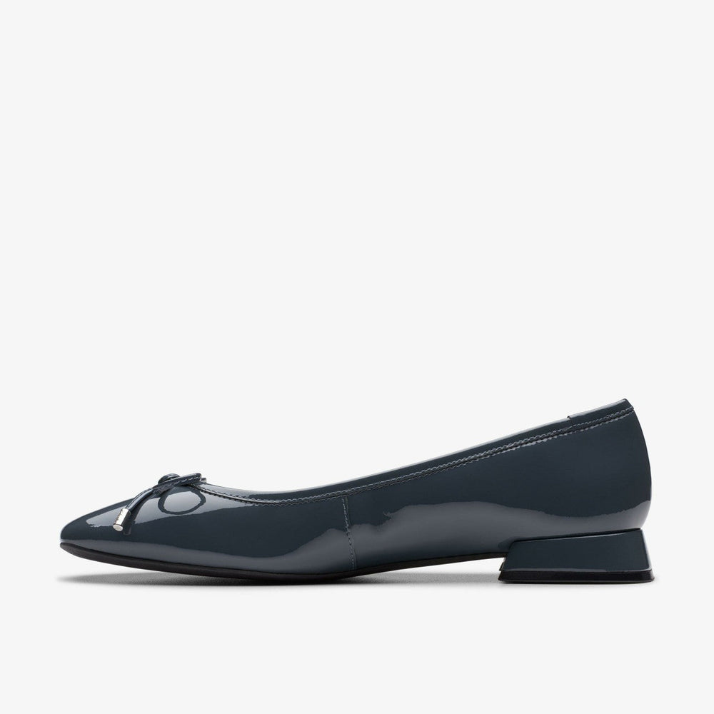Ubree 15 Step Navy Patent