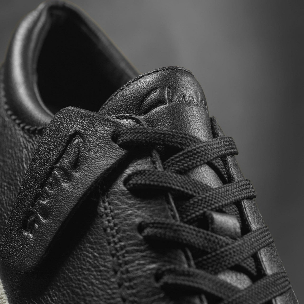 Mayhill Walk Black Leather