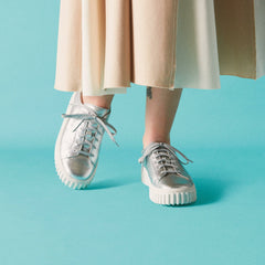 Mayhill Walk Silver Metallic