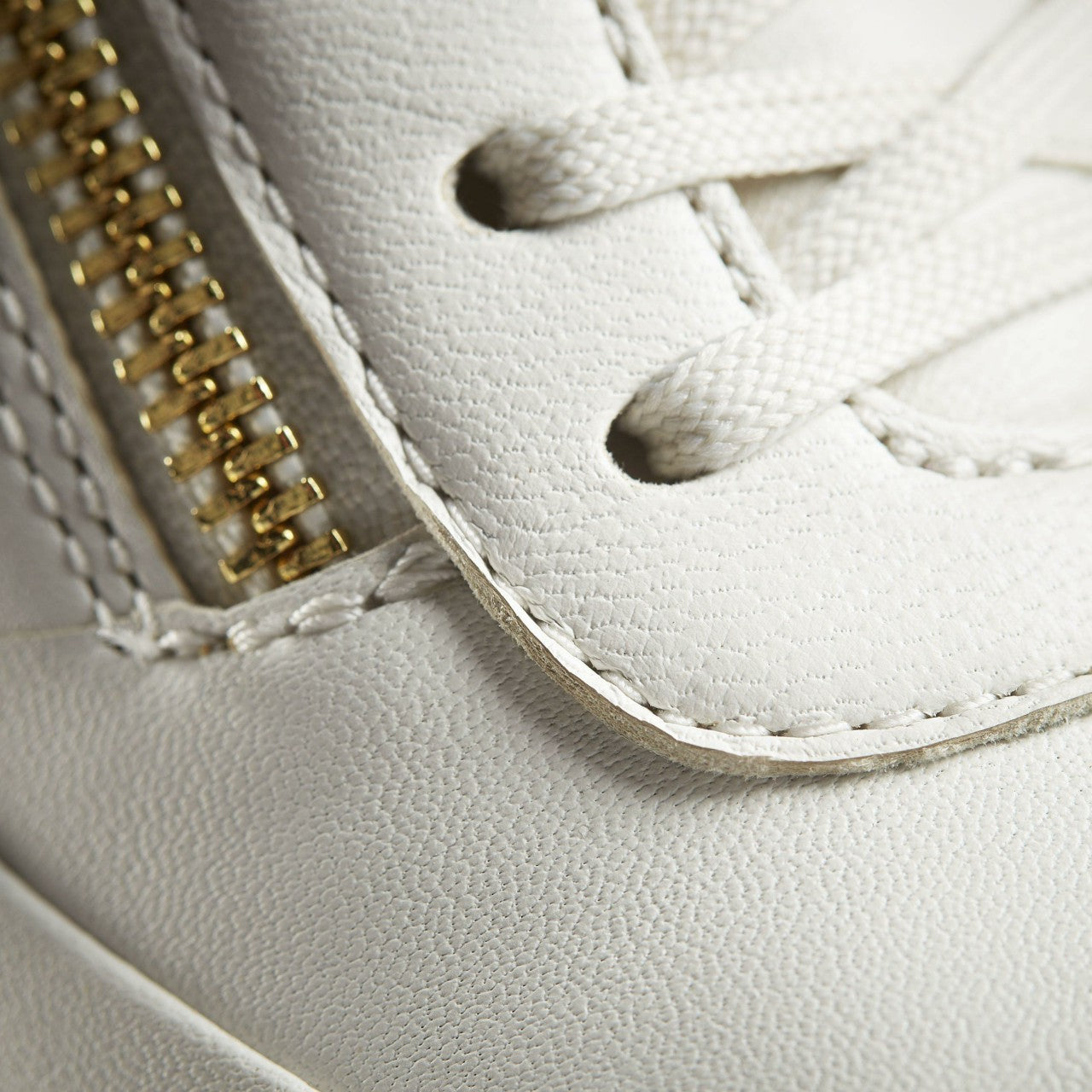 Tivoli Zip Off White Leather