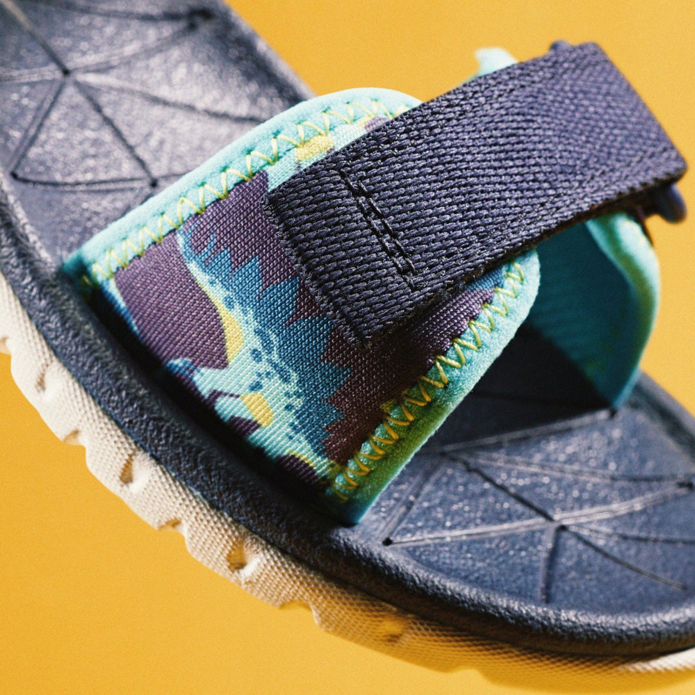 Surfing Tide Kid Navy