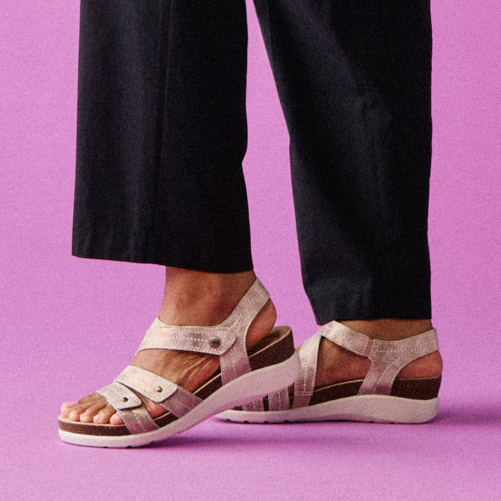 Calenne Clara Bronze Metallic