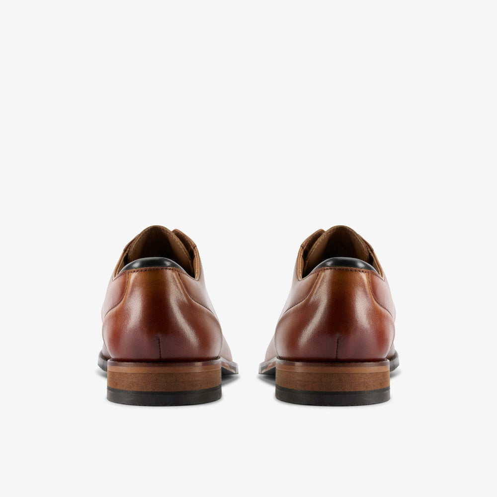 Craft Arlo Lace Tan Leather