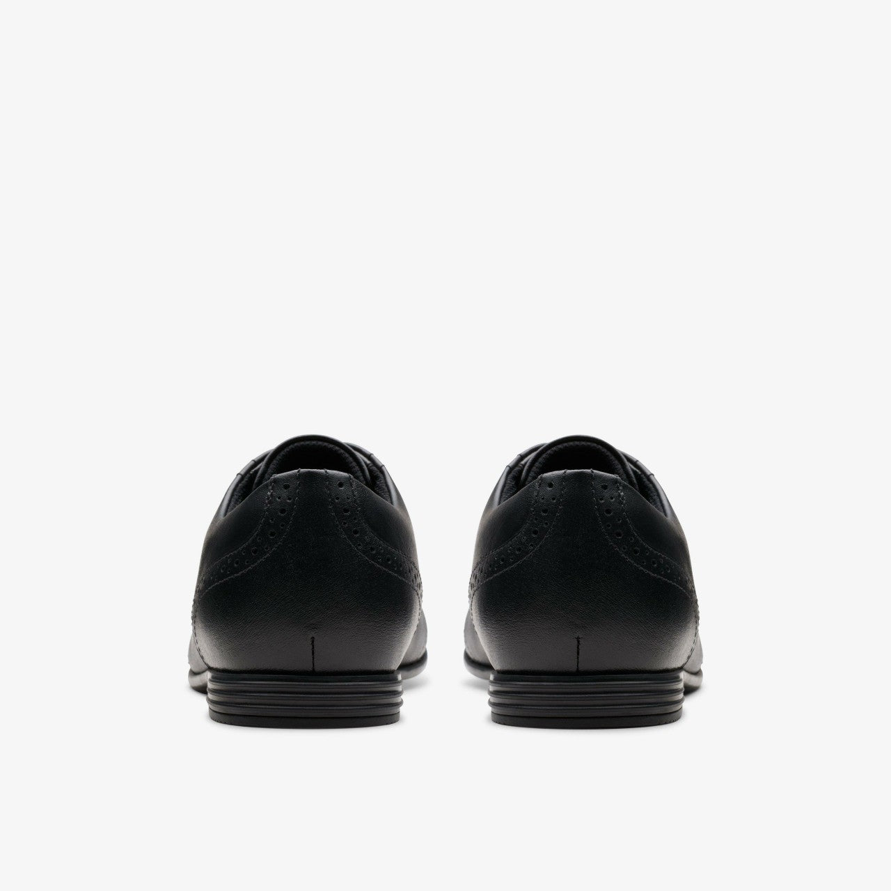 Finja Brogue Youth Black Leather