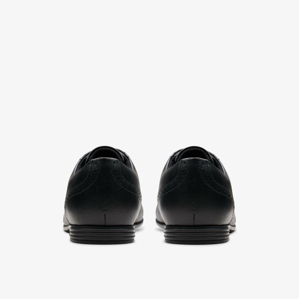 Finja Brogue Youth Black Leather