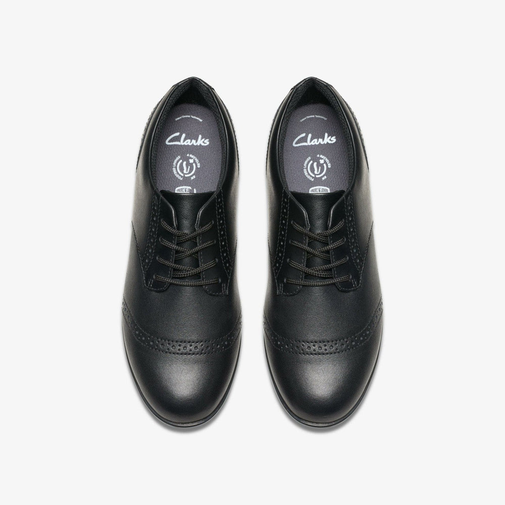 Finja Brogue Youth Black Leather