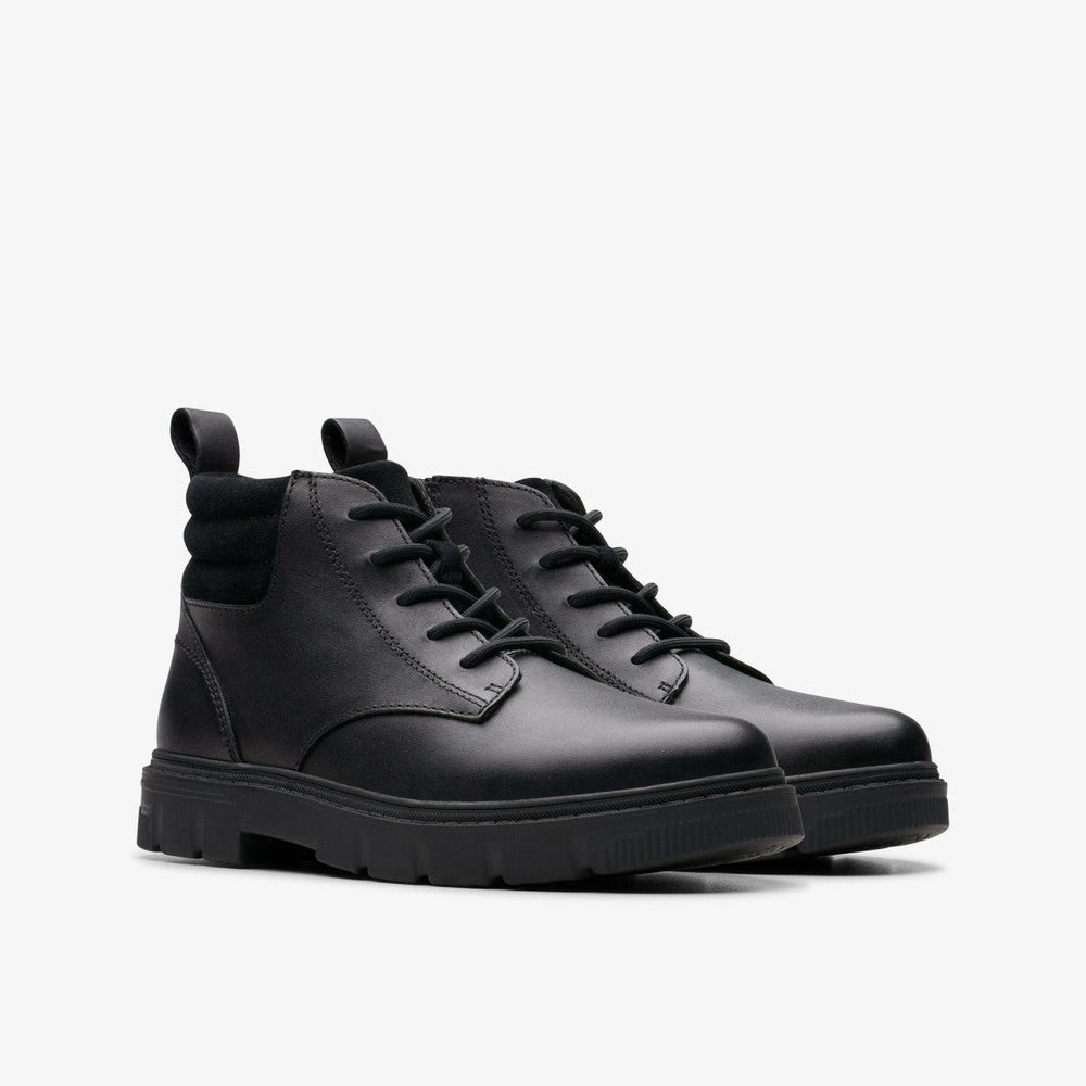 Lorcam Trail Older Black Leather