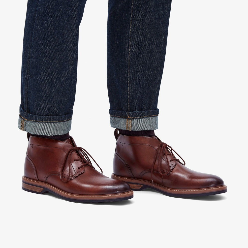 Aldwin Chukka Mid Tan Leather