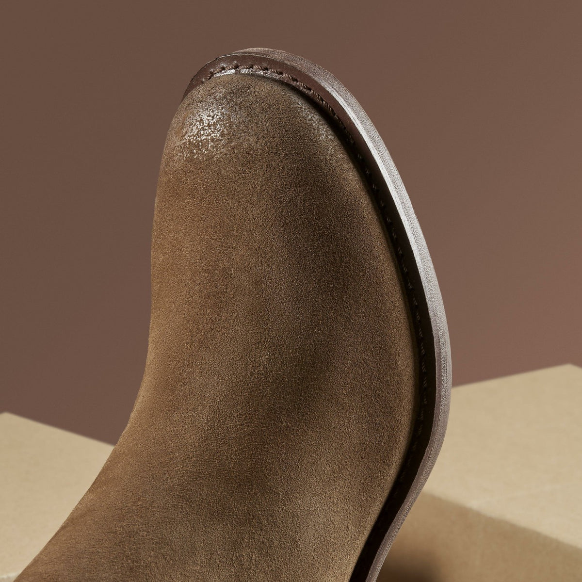 Chamberly Top Walnut Suede
