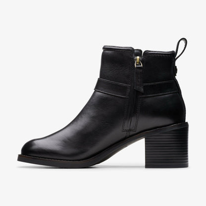Chamberly Trim Black Leather