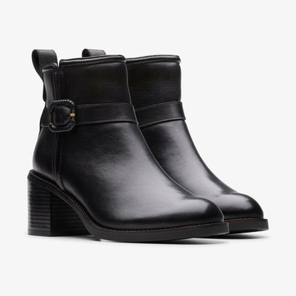 Chamberly Trim Black Leather