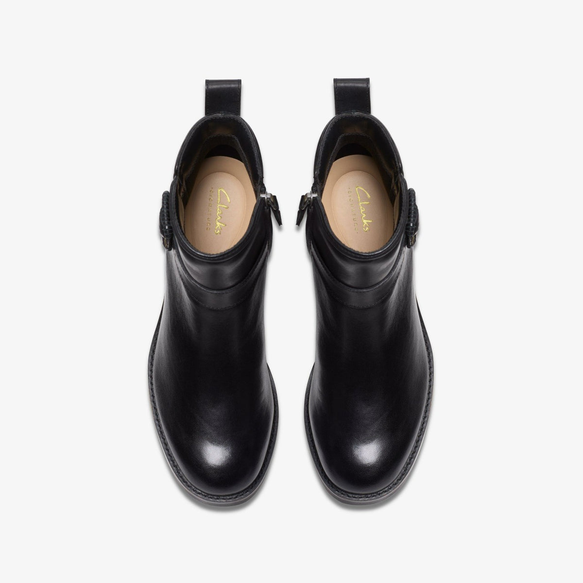 Chamberly Trim Black Leather