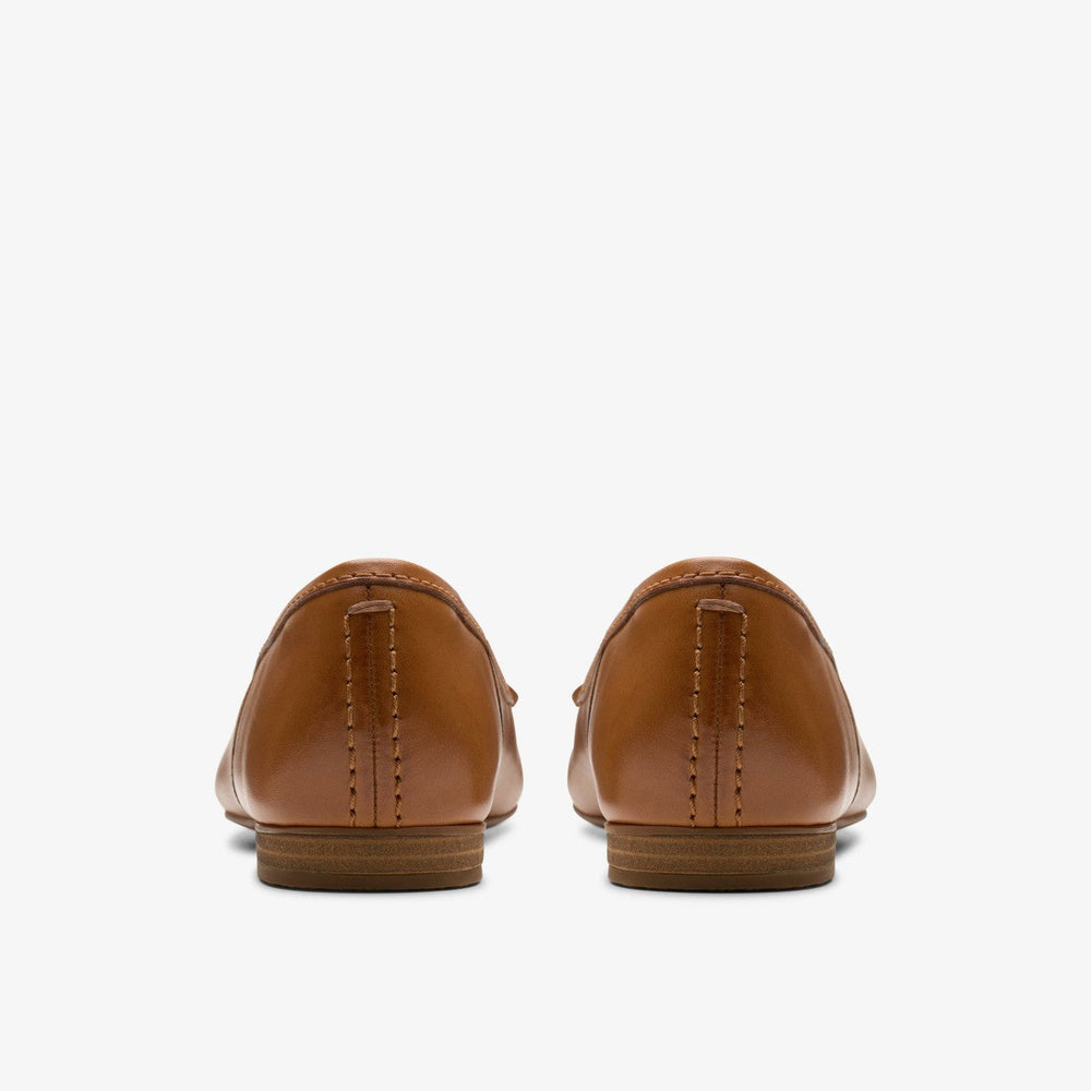 Fawna Lily Tan Leather