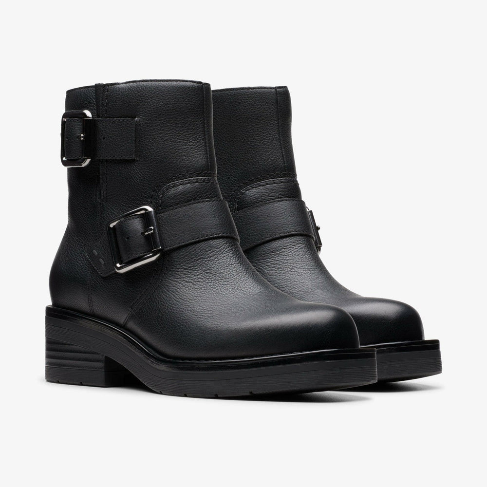 Rebelle Buckle Black Leather