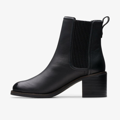 Chamberly Top Black Leather